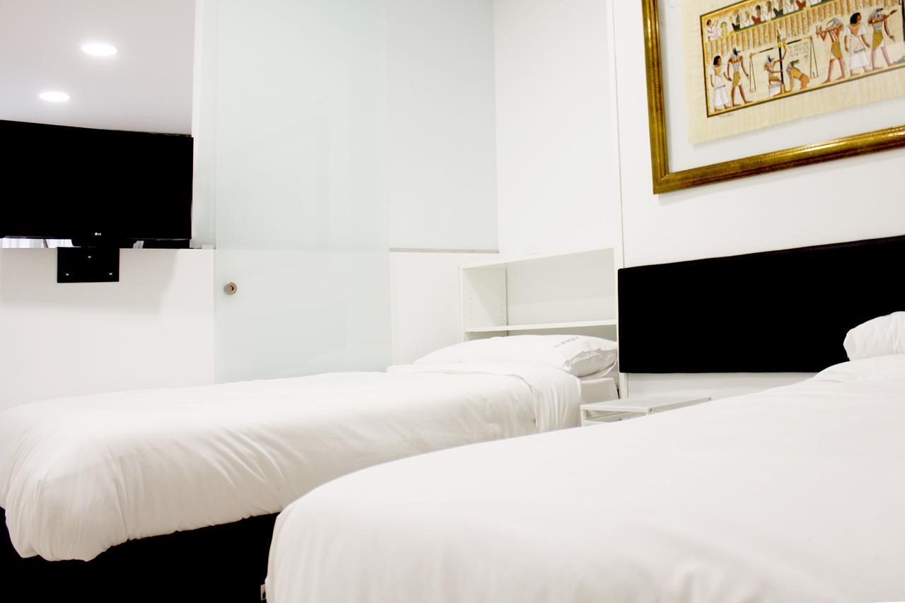 Apartamentos Funway Madrid Bagian luar foto